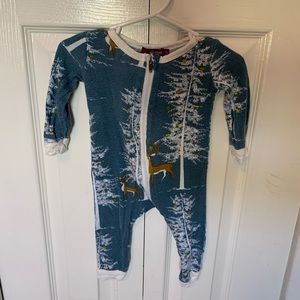 Milkbarn onesie